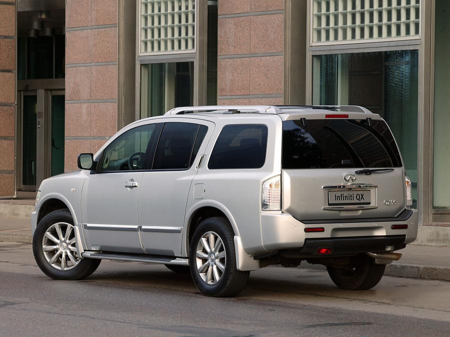  Infiniti QX56 2008 года  (EU) (фото 4 из 11)